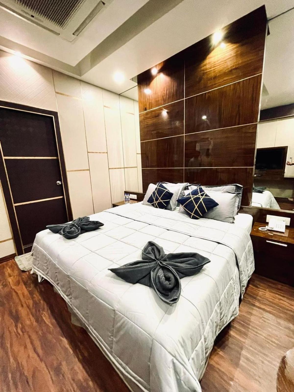 B8 Hotel Chennai Exterior foto